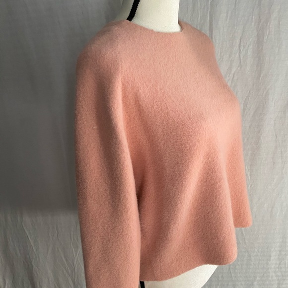 Twin-Set Sweater. - Picture 9 of 9